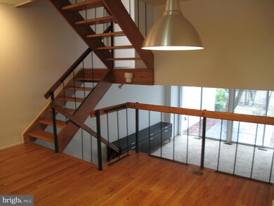 11514 Hickory Cluster, Reston, VA 20190 - photo 3