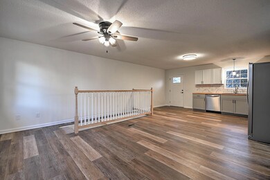 103 Townsend Rd, Fall Branch, TN 37656 - photo 4