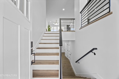 407 Hampton Way, Dandridge, TN 37725 - photo 4