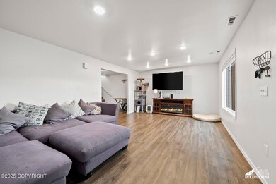 09-1115E17thave_ZHM_009