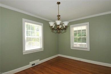 Dining room off living room
