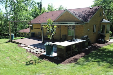 Great patio for entertaining