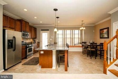 9210 Alvyn Lake Cir, Bristow, VA 20136 - photo 5