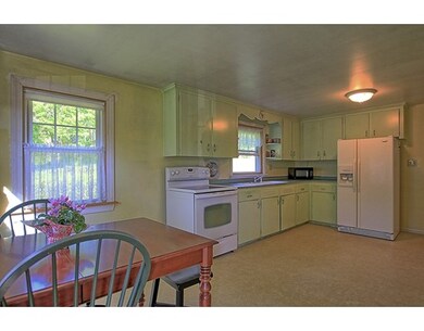 12 Harding St, South Grafton, MA 01560 - photo 7