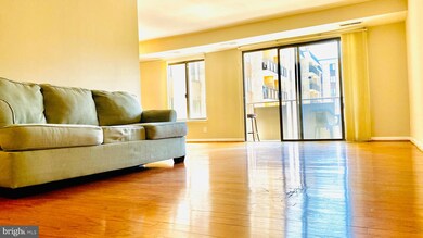 3100 S Manchester St unit 705A, Falls Church, VA 22044 - photo 2