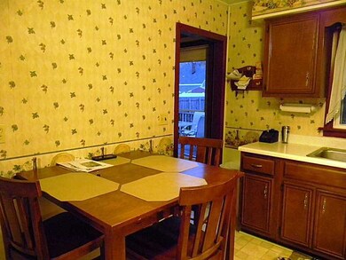 509 Montpelier Ave, Erie, PA 16505 - photo 7