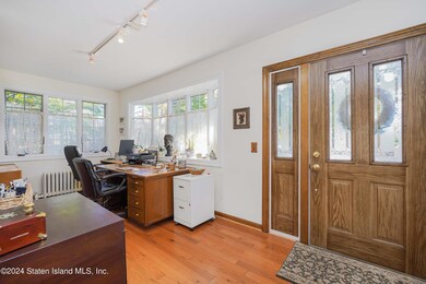 101 8th St, Staten Island, NY 10306 - photo 5