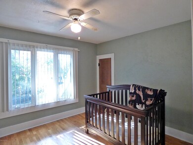 1522 Hickory St, Niles, MI 49120 - photo 4