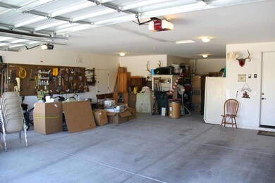 573 W Sweet Shrub Ave, San Tan Valley, AZ 85140 - photo 6