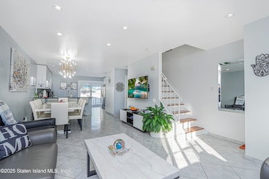 26 Shiloh St, Staten Island, NY 10314 - photo 3