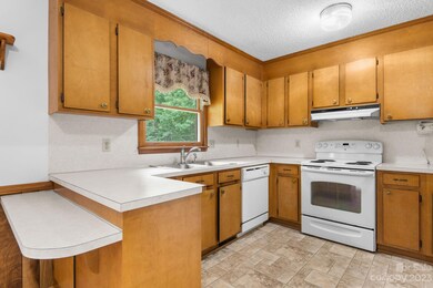 161 Imperial Heights Rd, Statesville, NC 28625 - photo 6