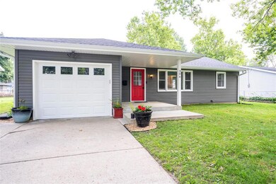 306 E 19th St N, Newton, IA 50208 - photo 2