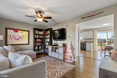 17 Weiser Ct unit 17, Womelsdorf, PA 19567 - photo 4