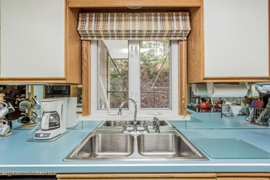 012-Kitchen-1681156-small