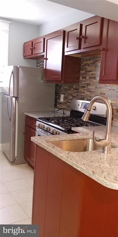 764 Edgewood St, Baltimore, MD 21229 - photo 6