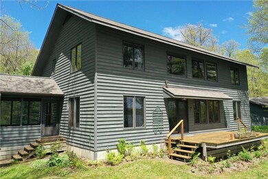 screened in porch and lakeside deck