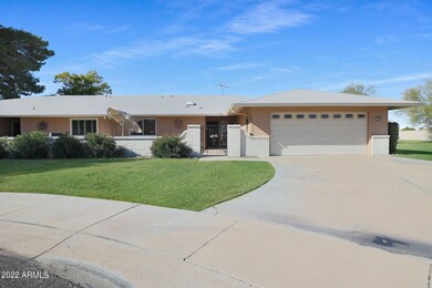 9889 W Spanish Moss Ct, Sun City, AZ 85373 - photo 2