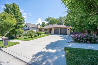 8163 Miranda Ln, Sandy, UT 84093 - photo 3