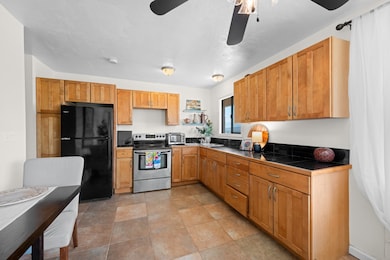 495 Liholiho St unit 7, Wailuku, HI 96793 - photo 7