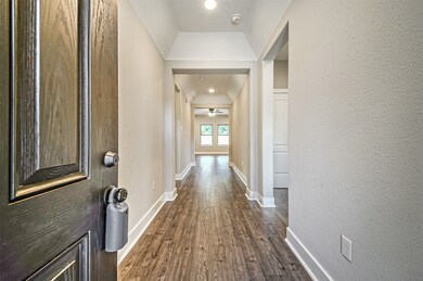 2830 Orion St, Houston, TX 77088 - photo 5