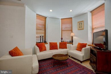 3 Washington Cir NW unit 102, Washington, DC 20037 - photo 6