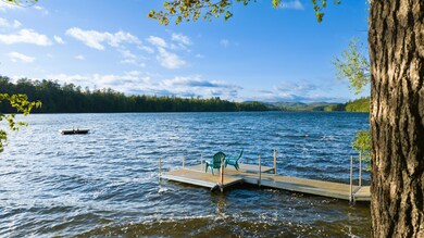 10 Demoras Way, Livermore, ME-19