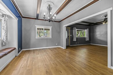 unlisted-address, Medford, OR 97501 - photo 5