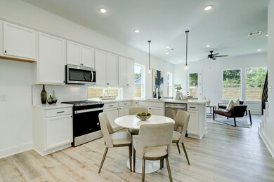 8315 Hoffman St, Houston, TX 77016 - photo 5