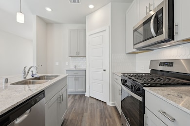 5617 Madden Ln, Houston, TX 77048 - photo 3