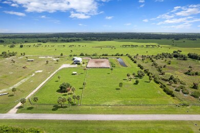 6536 SE 26th Trail, Okeechobee, FL 34974 - photo 7