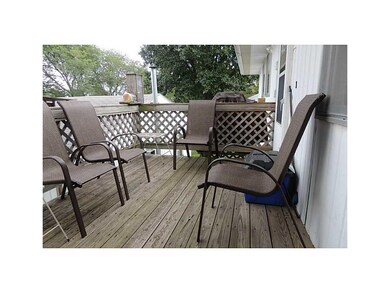 Deck.