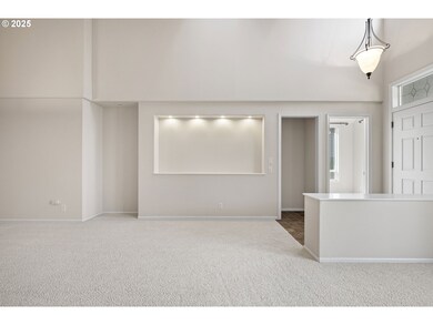 4053 Sabrena Ave, Eugene, OR 97404 - photo 7