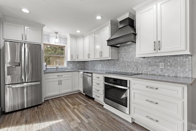 10064 Kings Rd, Myrtle Beach, SC 29572 - photo 2