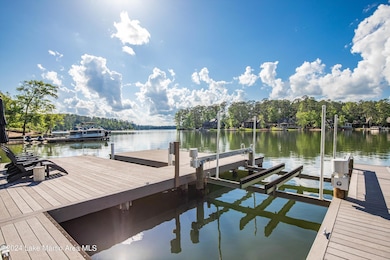 320 Beech Loop