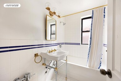 The Hamilton unit 325, New York, NY 10003 - photo 5