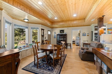 1556 Chestnut Grove Rd, Morrison, TN 37357 - photo 7