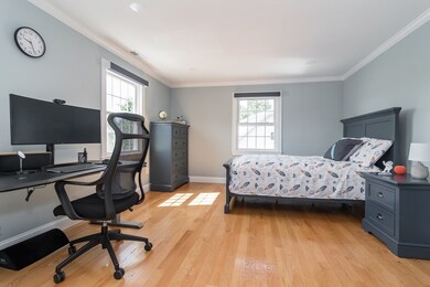 286 Linden St unit 286, Wellesley, MA 02482 - photo 7