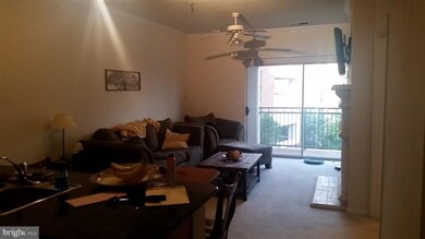 12900 Centre Park Cir unit 302, Herndon, VA 20171 - photo 7