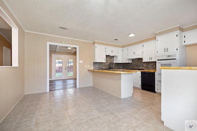 421 Cavite Place, Wake Village, TX 75501 - photo 5