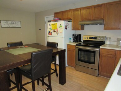 311 Pine Hill Dr, Hopkinsville, KY 42240 - photo 5