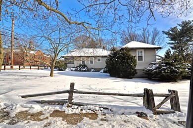 144 Derby St, West Newton, MA 02465 - photo 4