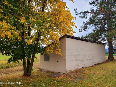 48 Blue Spruce Ln, Laclede, ID 83841 - photo 4