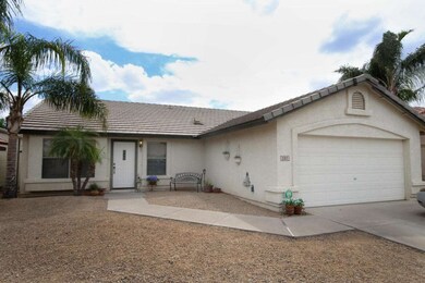 2317 E Smoke Tree Rd, Gilbert, AZ 85296 - photo 2