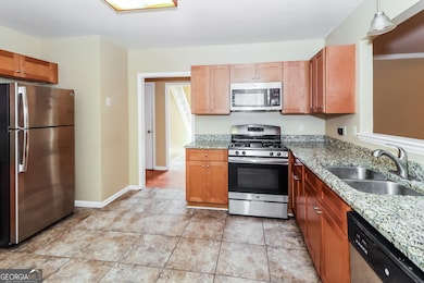 3414 Velvet Creek Dr SW, Marietta, GA 30008 - photo 5