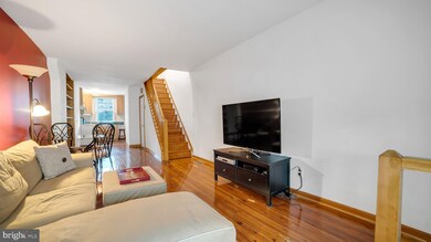738 S Curley St, Baltimore, MD 21224 - photo 3