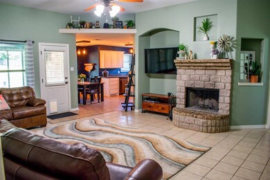 118 Westend Ln, Weatherford, TX 76088 - photo 5