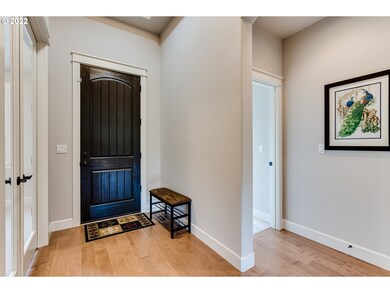 3411 Summit Sky Blvd, Eugene, OR 97405 - photo 3