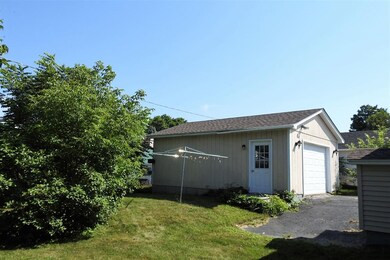 12 Seabury St, Rutland, VT 05701 - photo 2