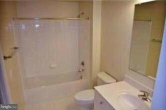 The Crescent unit 1204, Silver Spring, MD 20910 - photo 6