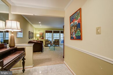 5717 Brewer House Cir unit 101, Rockville, MD 20852 - photo 4